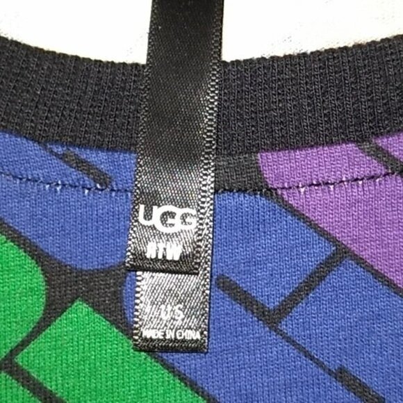 UGG Toni Pride Rainbow Logo Oversized Limited Edition Unisex T-shirt - Picture 8 of 8